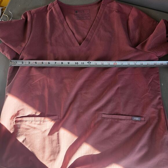 Figs Pink Women’s Nursing Scrub Top Size XXL - Picture 5 of 6